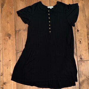 DAVI & DANI Classic Black Button-Down Dress